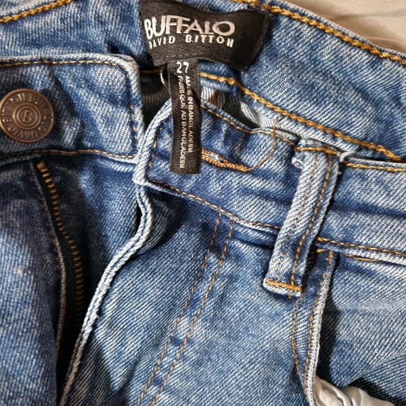 Buffalo High Rise Skinny - Picture 2 of 2